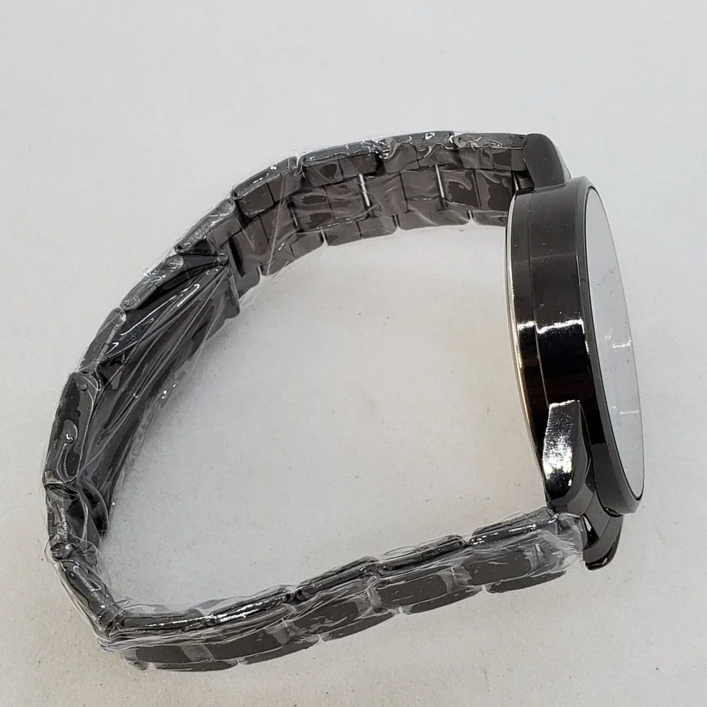 Men's Watch 42MM Blue‎ Dial Gold Numerals Date Indicator Black Bracelet 7